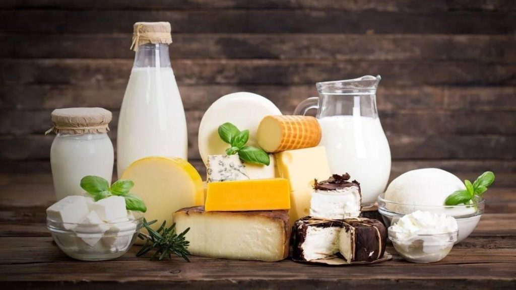 لبنیات مفید برای تقویت استخوان‌ها